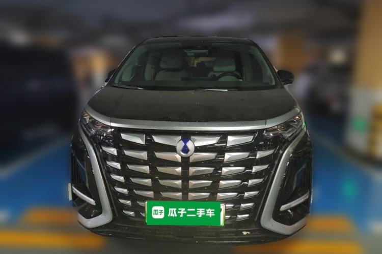 Used Denza D9 2022 DM-i 970 Four-Wheel Drive Flagship Model Front