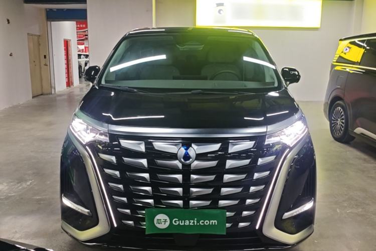 Used Denza D9 2022 DM-i 970 Four-Wheel Drive Flagship Model Front