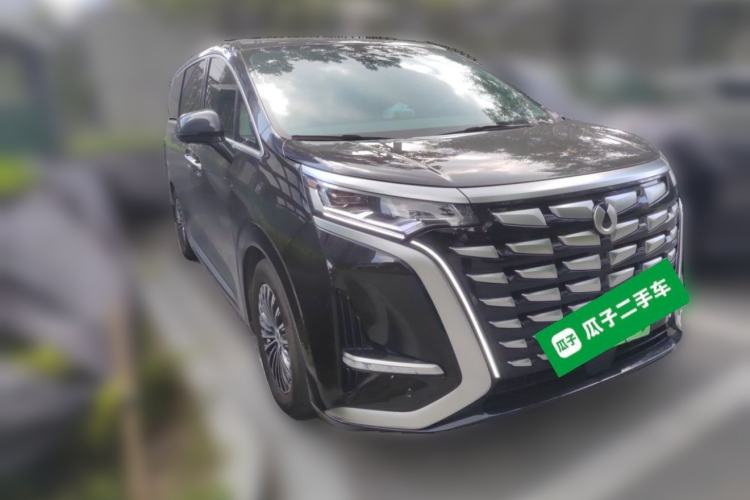 Used Denza D9 2022 DM-i 970 Four-Wheel Drive Flagship Model Front Right 45 Deg
