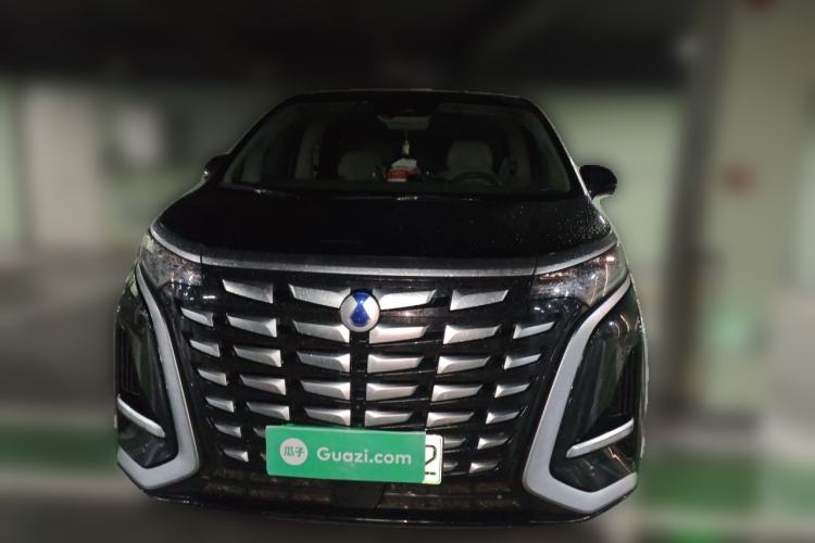 Used Denza D9 2022 DM-i 970 Four-Wheel Drive Prestige Model Front