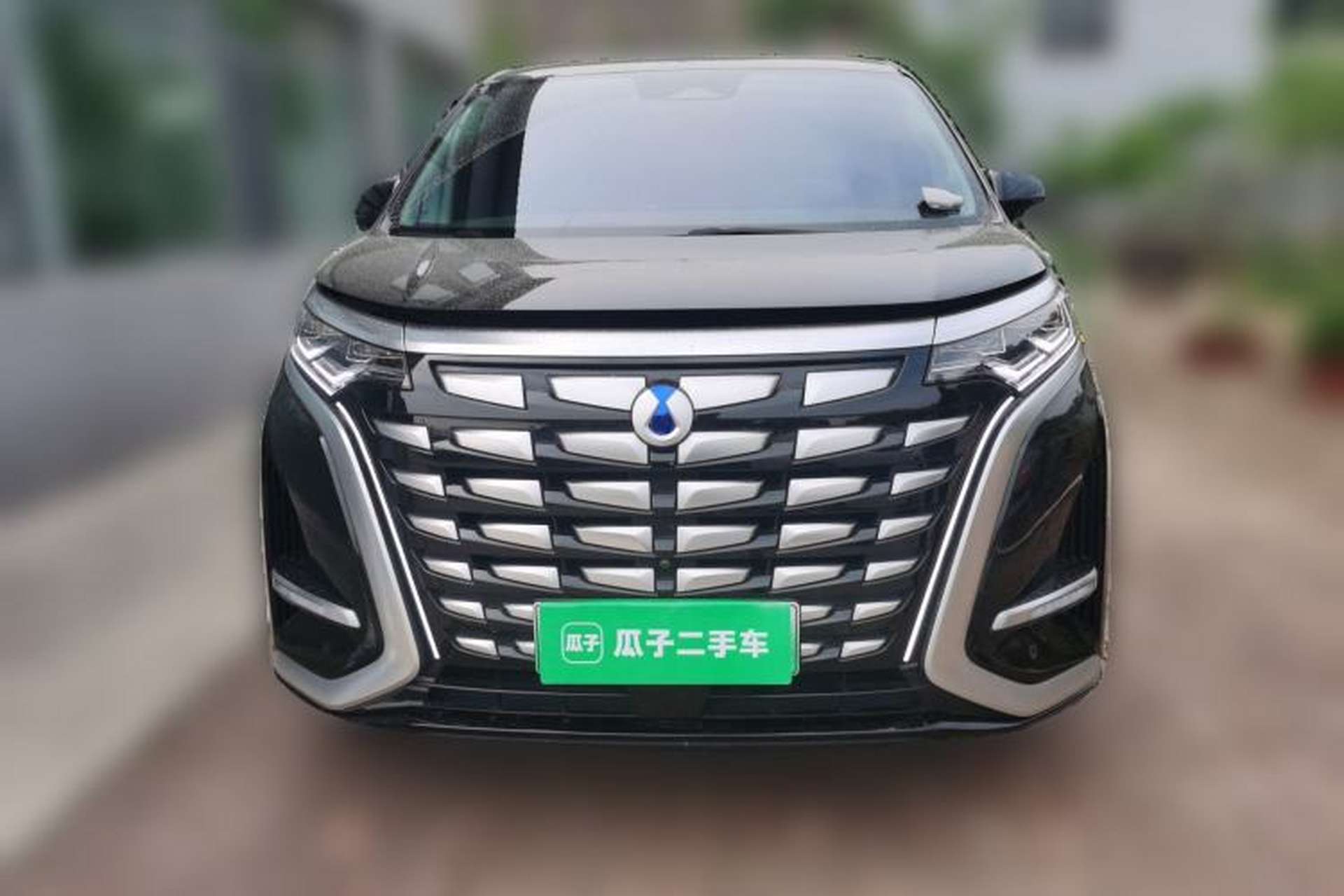 Used Denza D9 2022 DM-i 970 Four-Wheel Drive Flagship Model Front