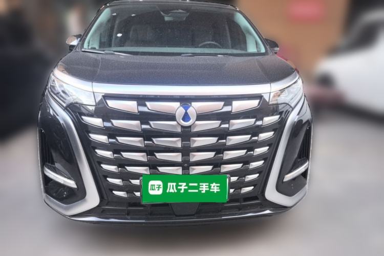 Used Denza D9 2022 DM-i 970 Four-Wheel Drive Flagship Model Front