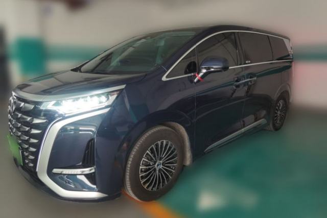 Used Denza D9 2022 DM-i 970 Four-Wheel Drive Flagship Model