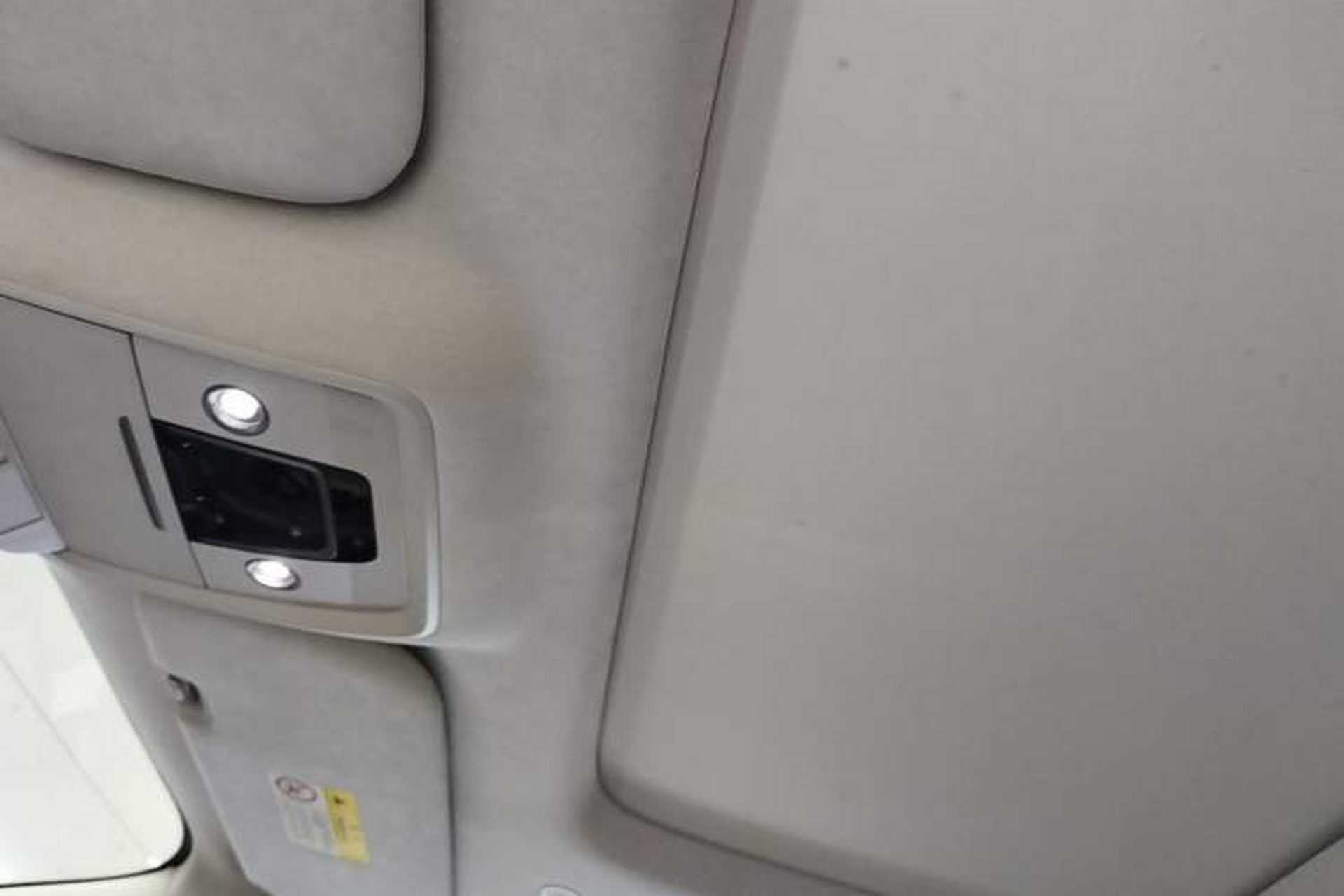 Used Denza D9 2022 DM-i 970 Four-Wheel Drive Flagship Model Headliner