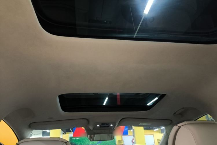 Used Denza D9 2022 DM-i 970 Four-Wheel Drive Flagship Model Headliner