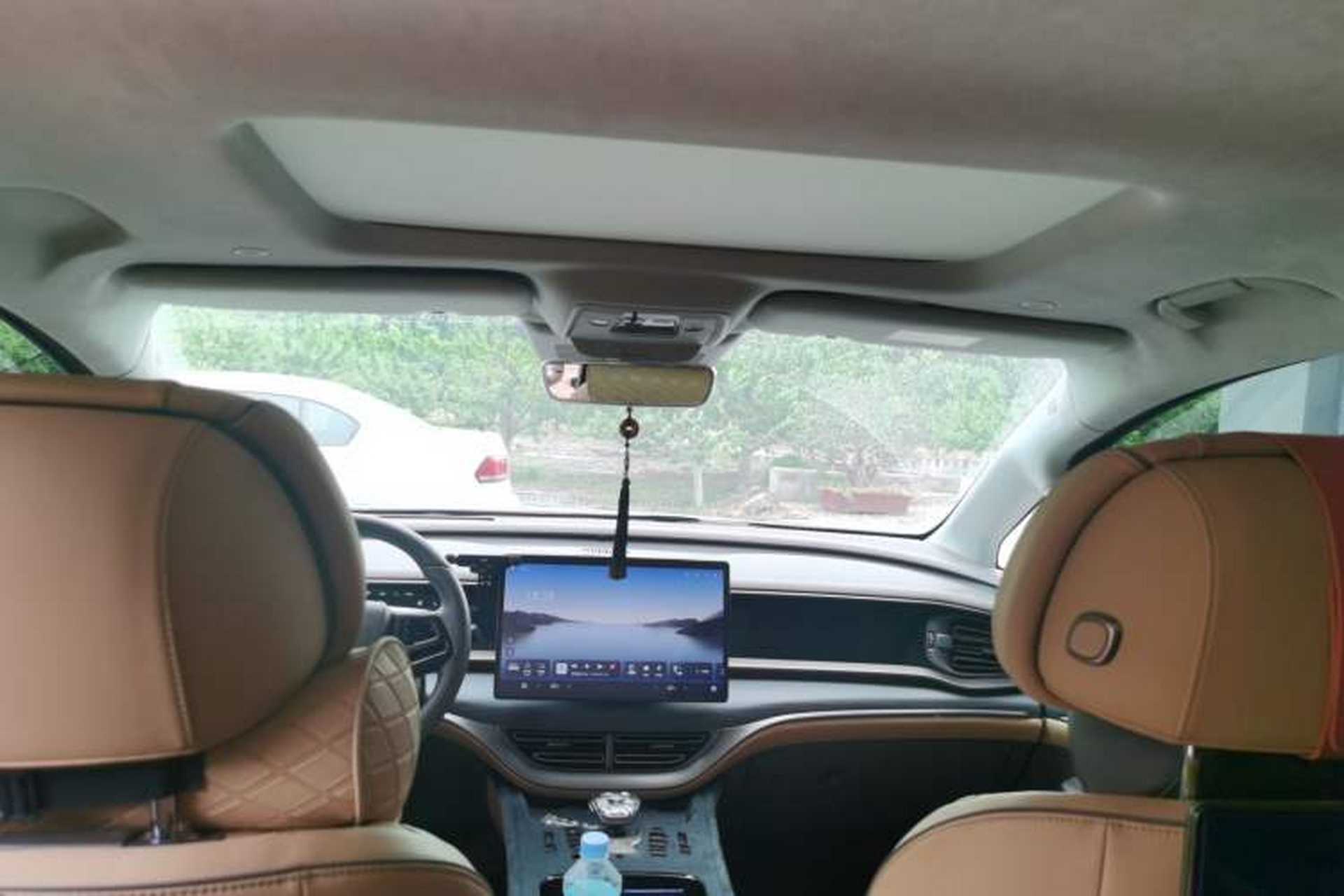 Used Denza D9 2022 DM-i 970 Four-Wheel Drive Flagship Model Headliner