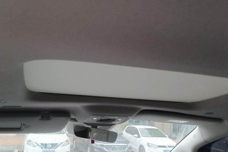Used Denza D9 2022 DM-i 970 Four-Wheel Drive Prestige Model Headliner