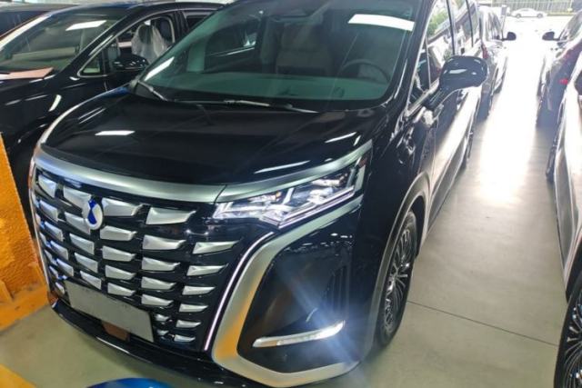 Used Denza D9 2022 DM-i 970 Four-Wheel Drive Flagship Model