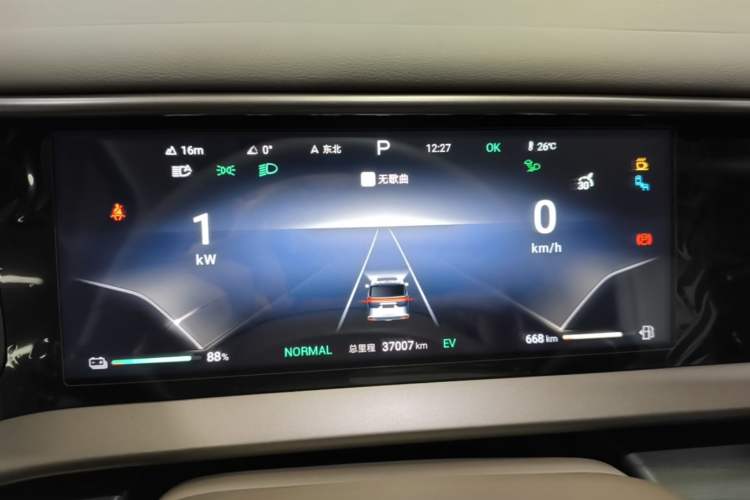 Used Denza D9 2022 DM-i 970 Four-Wheel Drive Prestige Model Instrument Cluster