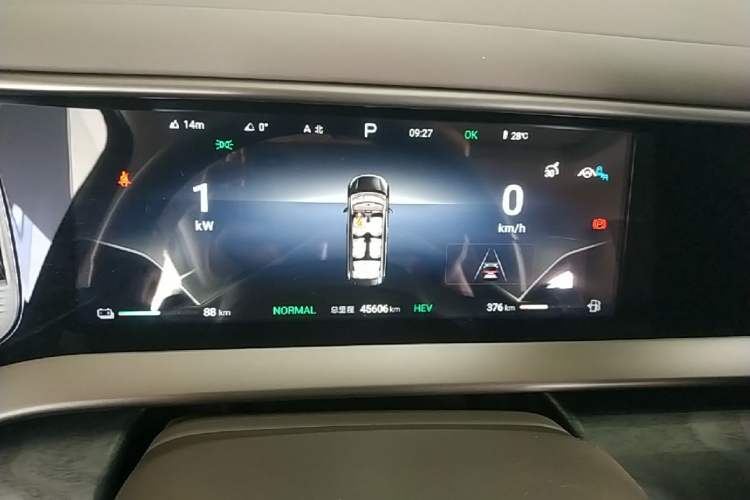 Used Denza D9 2022 DM-i 1040 Prestige Model Instrument Cluster