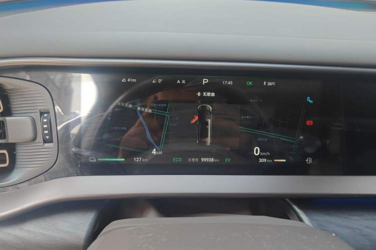 Used Denza D9 2022 DM-i 970 Four-Wheel Drive Prestige Model Instrument Cluster