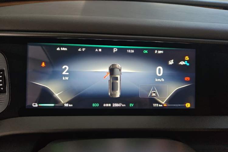 Used Denza D9 2022 DM-i 970 Four-Wheel Drive Flagship Model Instrument Cluster