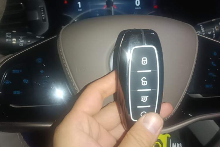 Used Denza D9 2022 DM-i 970 Four-Wheel Drive Flagship Model Interior 1