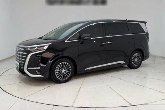 Used Denza D9 2022 DM-i 970 Four-Wheel Drive Prestige Model