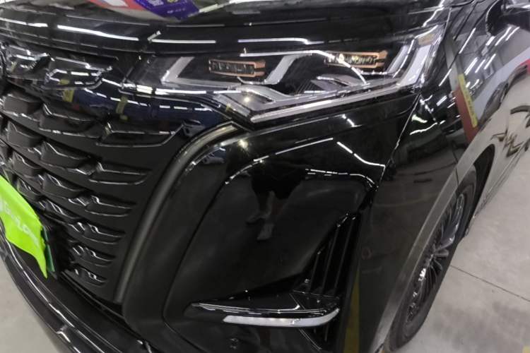 Used Denza D9 2022 DM-i 1040 Prestige Model Left Front Headlight