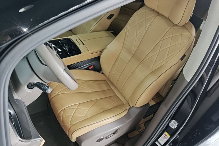 Used Denza D9 2022 DM-i 970 Four-Wheel Drive Flagship Model Left Front Seat