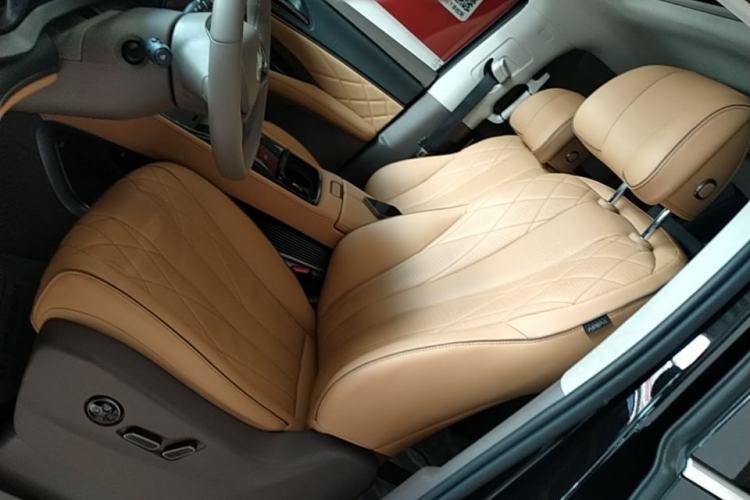 Used Denza D9 2022 DM-i 970 Four-Wheel Drive Flagship Model Left Front Seat