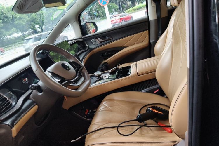 Used Denza D9 2022 DM-i 1040 Prestige Model Left Front Seat