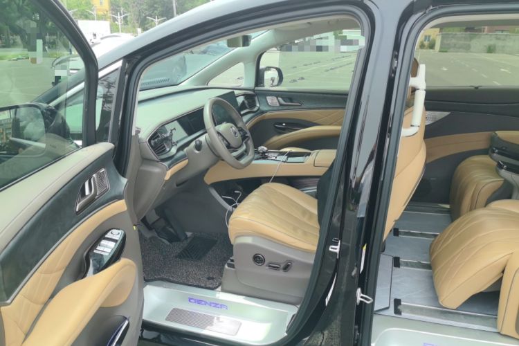 Used Denza D9 2022 DM-i 1040 Prestige Model Left Front Seat