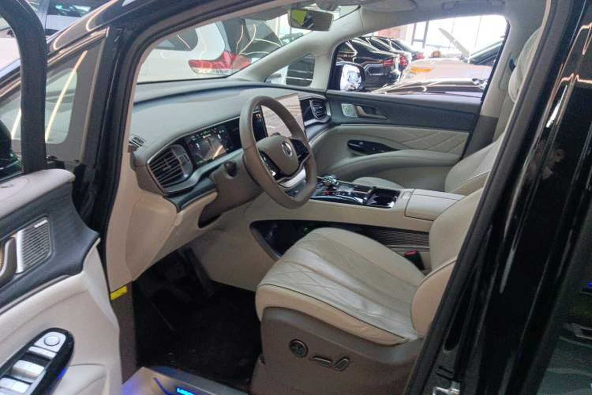 Used Denza D9 2022 DM-i 970 Four-Wheel Drive Flagship Model Left Front Seat