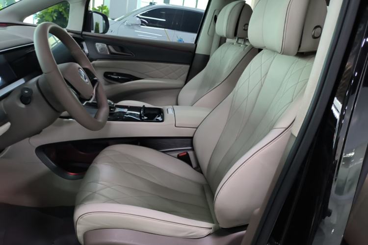 Used Denza D9 2022 DM-i 970 Four-Wheel Drive Flagship Model Left Front Seat