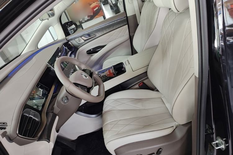 Used Denza D9 2022 DM-i 1040 Prestige Model Left Front Seat