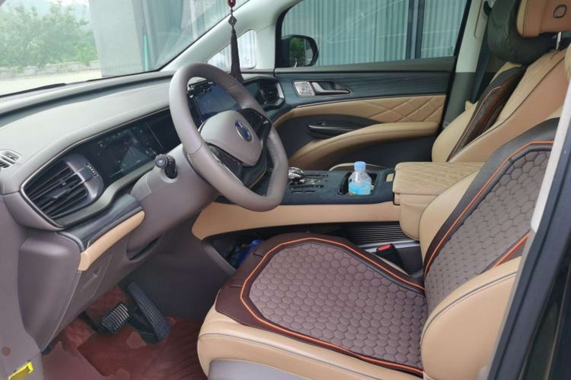 Used Denza D9 2022 DM-i 970 Four-Wheel Drive Flagship Model Left Front Seat
