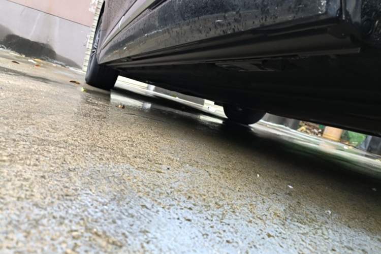 Used Denza D9 2022 DM-i 970 Four-Wheel Drive Flagship Model Left Side Sill