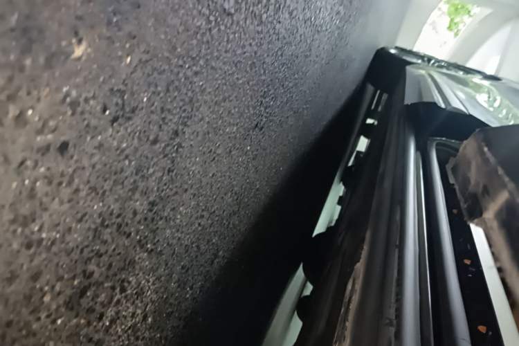 Used Denza D9 2022 EV 600 Four-Wheel Drive Flagship Model Left Side Sill
