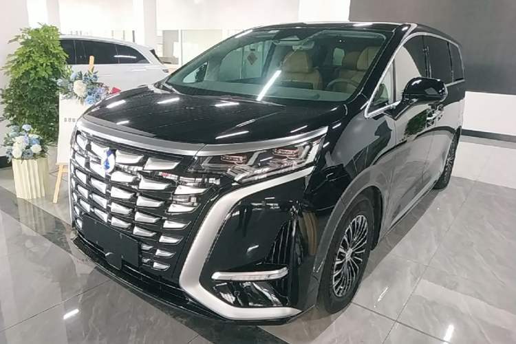 Used Denza D9 2022 DM-i 970 Four-Wheel Drive Prestige Model Guazi used car, China used car export, Used car for sale, Used cars, Cheapest cars for sale
