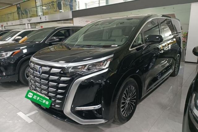 Used Denza D9 2022 DM-i 970 Four-Wheel Drive Flagship Model