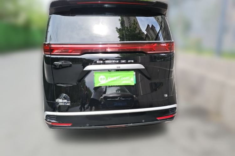 Used Denza D9 2022 DM-i 970 Four-Wheel Drive Flagship Model Rear