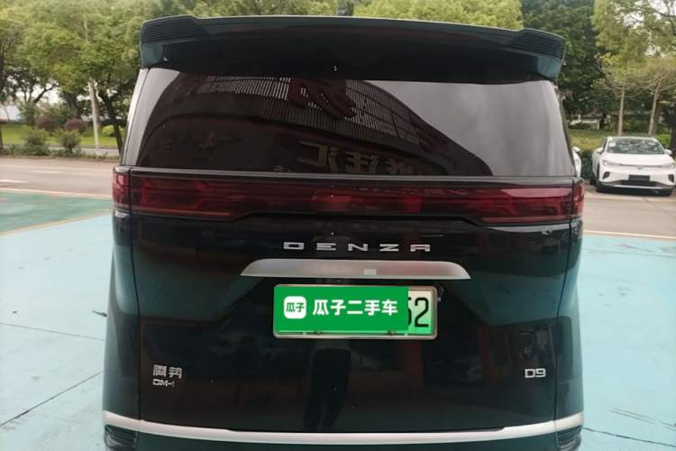 Used Denza D9 2022 DM-i 945 Luxury Model Rear