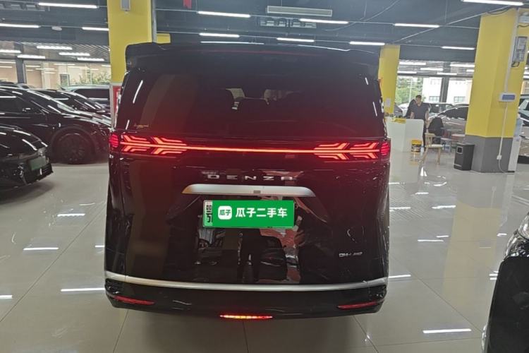 Used Denza D9 2022 DM-i 970 Four-Wheel Drive Flagship Model Rear