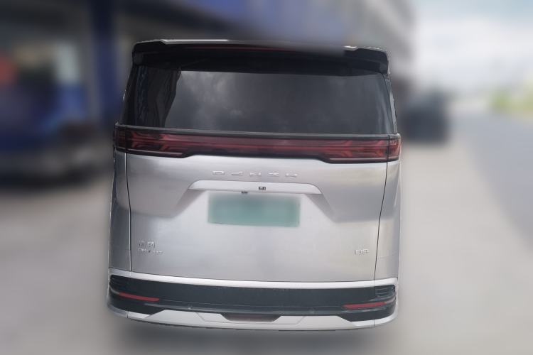 Used Denza D9 2022 DM-i 970 Four-Wheel Drive Flagship Model Rear