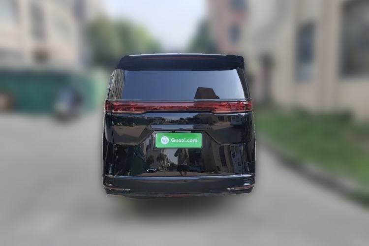 Used Denza D9 2022 DM-i 970 Four-Wheel Drive Prestige Model Rear