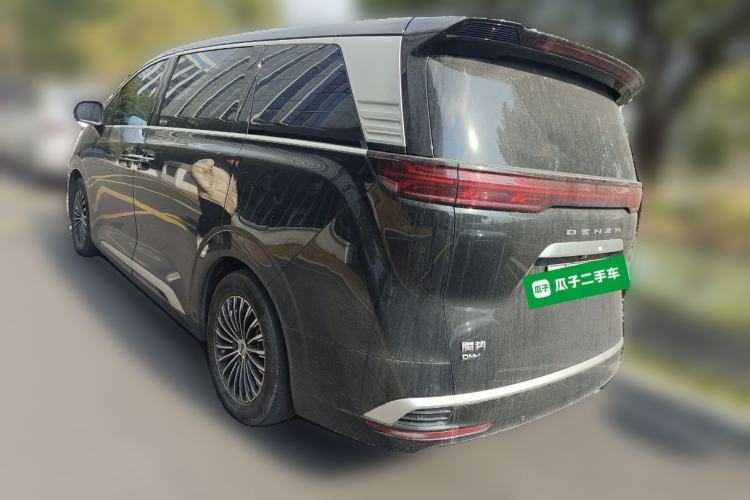 Used Denza D9 2022 DM-i 1040 Prestige Model Rear Left 45 Deg