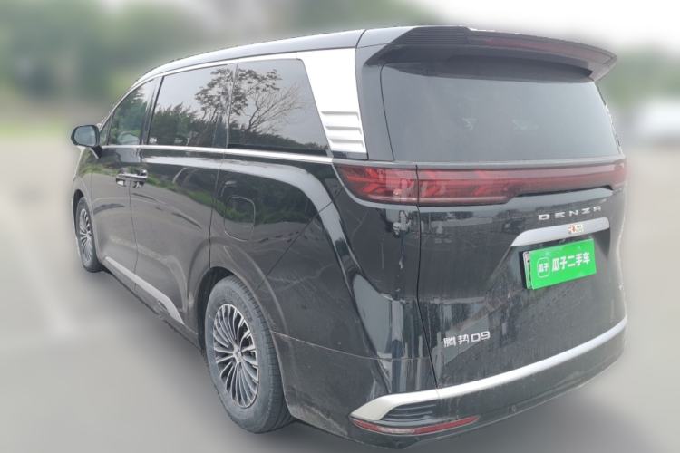 Used Denza D9 2022 DM-i 1040 Prestige Model Rear Left 45 Deg