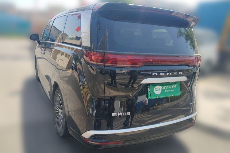 Used Denza D9 2022 DM-i 970 Four-Wheel Drive Prestige Model Rear Left 45 Deg