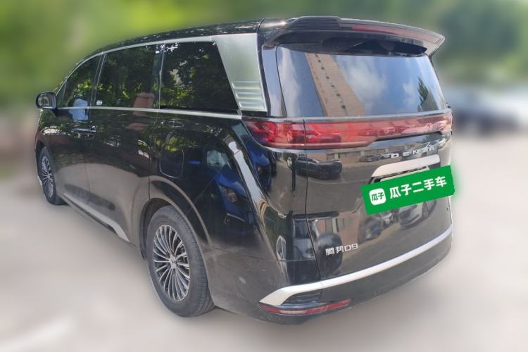 Used Denza D9 2022 DM-i 1040 Prestige Model Rear Left 45 Deg
