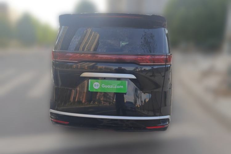 Used Denza D9 2022 DM-i 970 Four-Wheel Drive Flagship Model Rear