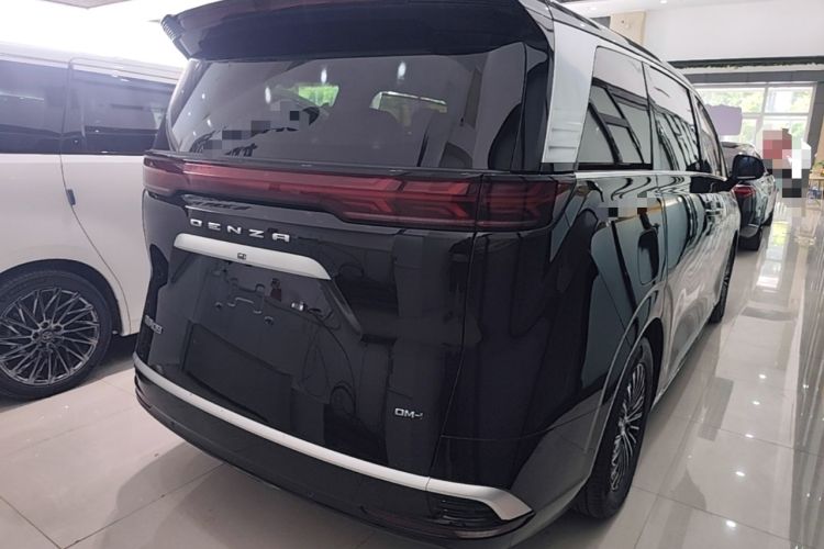 Used Denza D9 2022 DM-i 1040 Prestige Model Rear Right 45 Deg