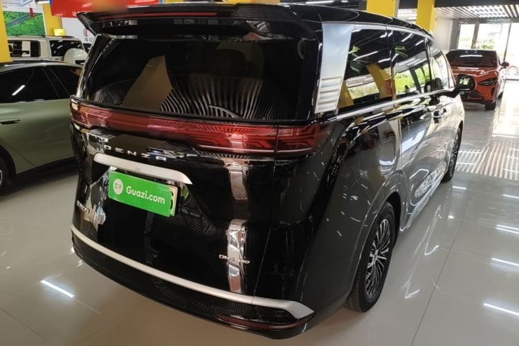 Used Denza D9 2022 DM-i 970 Four-Wheel Drive Flagship Model Rear Right 45 Deg
