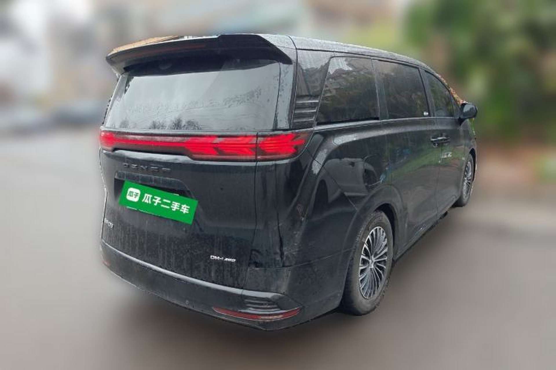 Used Denza D9 2022 DM-i 970 Four-Wheel Drive Prestige Model Rear Right 45 Deg