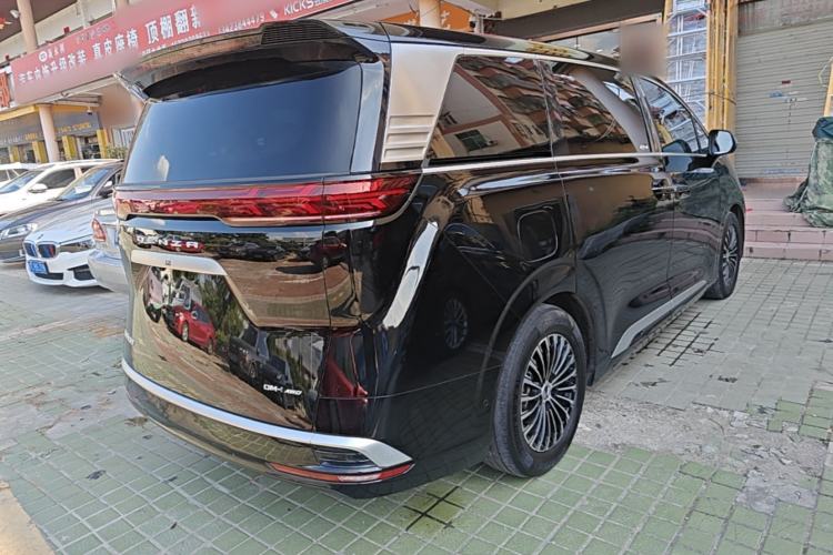 Used Denza D9 2022 DM-i 970 Four-Wheel Drive Flagship Model Rear Right 45 Deg