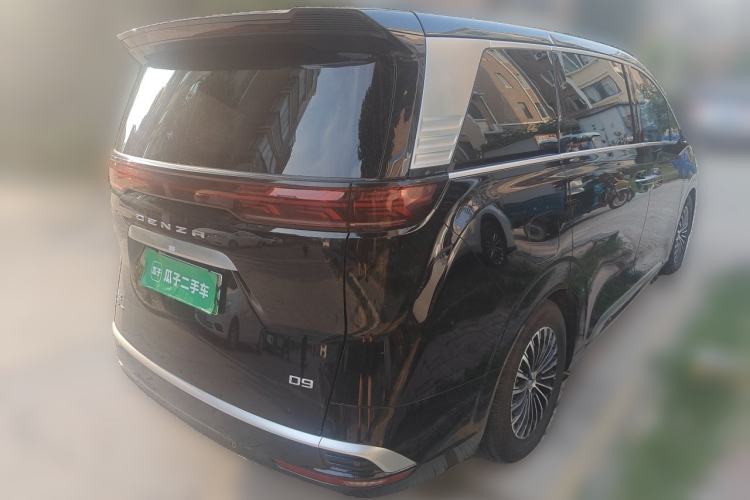 Used Denza D9 2022 DM-i 970 Four-Wheel Drive Prestige Model Rear Right 45 Deg