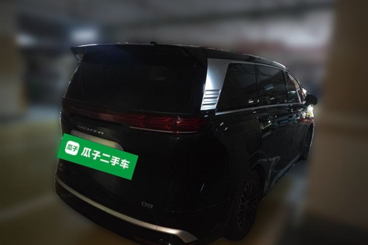 Used Denza D9 2022 DM-i 970 Four-Wheel Drive Flagship Model Rear Right 45 Deg