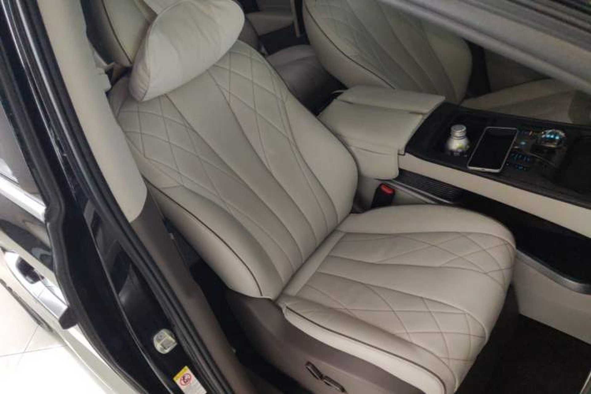 Used Denza D9 2022 DM-i 970 Four-Wheel Drive Prestige Model Right Front Seat