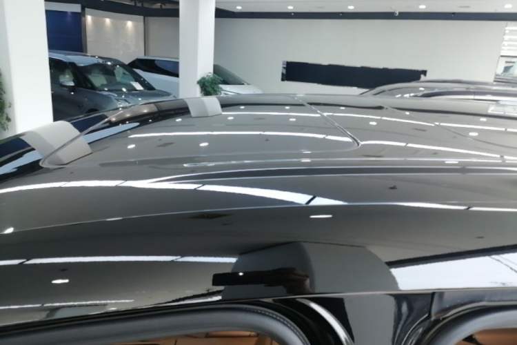 Used Denza D9 2022 DM-i 970 Four-Wheel Drive Prestige Model Roof