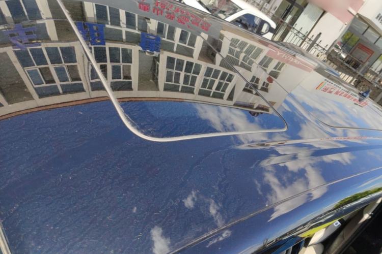 Used Denza D9 2022 DM-i 1040 Prestige Model Roof